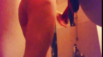 Haar volwassen gratis pornomovies geeft Panty aan haar neef.