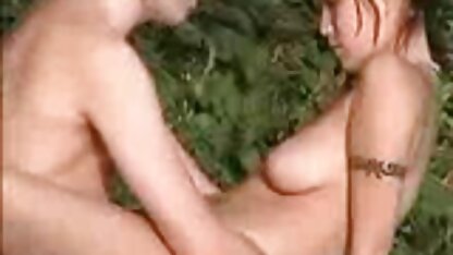 Fresh 3D Funny Girl neemt sperma free online porno film op haar gezicht