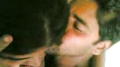 Eén man neukt gratis arabische porno twee meisjes in alle gaten