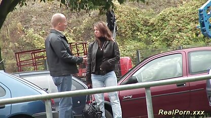 Volwassen minnaar liet gratis amerikaanse porno meisje zijn penis zien
