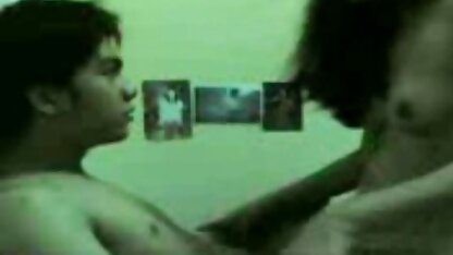De man filmde seks met porno film xhamster zijn vriendin met Verborgen camera.