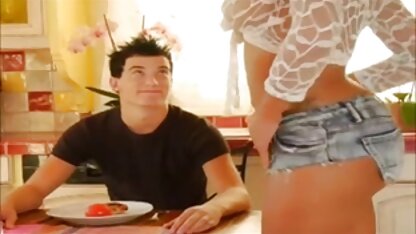 Rusland plantte gratis tv porno een mooie vrouw in het rectum.