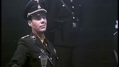 Een paar ouders die willen meedoen aan het feest. gratis porno movies
