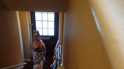 Soloshow luxe babe met gebruinde benen gratis porno vlaams