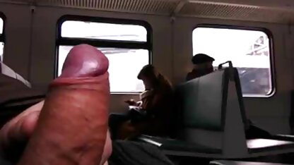 Het meisje met zwarte nylons gebakken in de anus hamster porno film