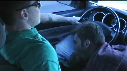 Neuken op de vloer met de ondeugende blondine in golf free porno film gratis