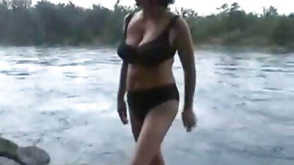 Russische youtube gratis porno film Lada plant een meisje in alle scheuren