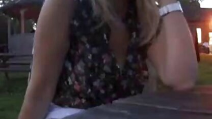 Volwassen hoer zal in alle best gratis porno scheuren geneukt worden.