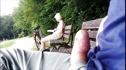 Chick porno film gratis online laat grote lippen piercen.
